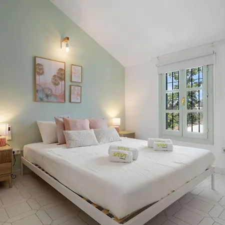 Vivi Homes - Serenity Holiday home *